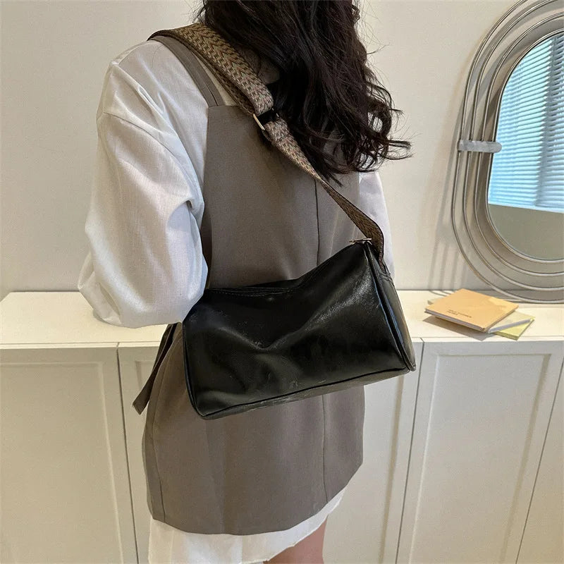 Bergfrid | Sac à bandoulière élégant avec une bandoulière moderne