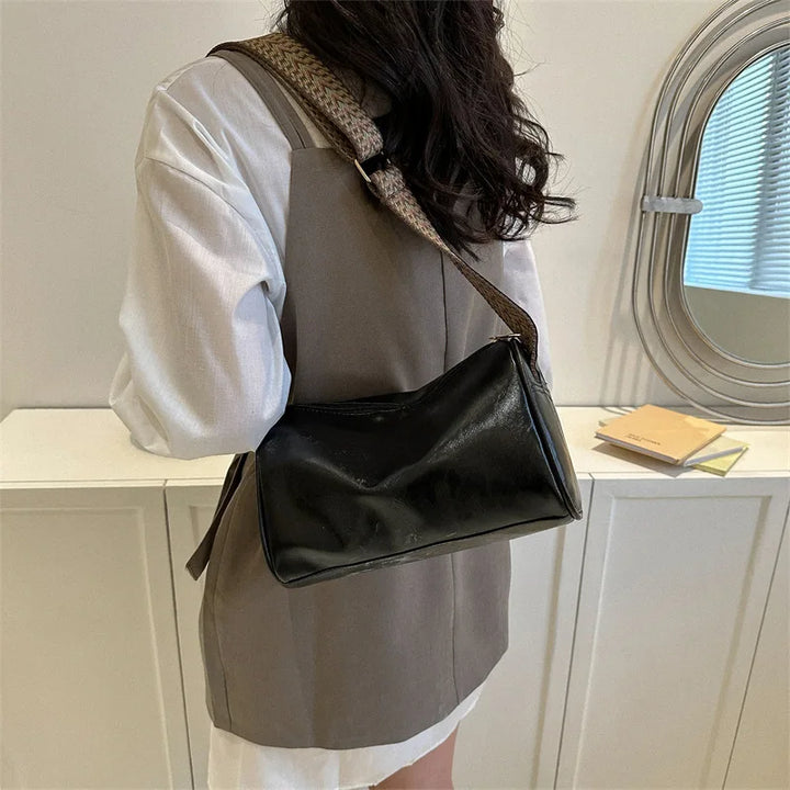Bergfrid | Sac à bandoulière élégant avec une bandoulière moderne