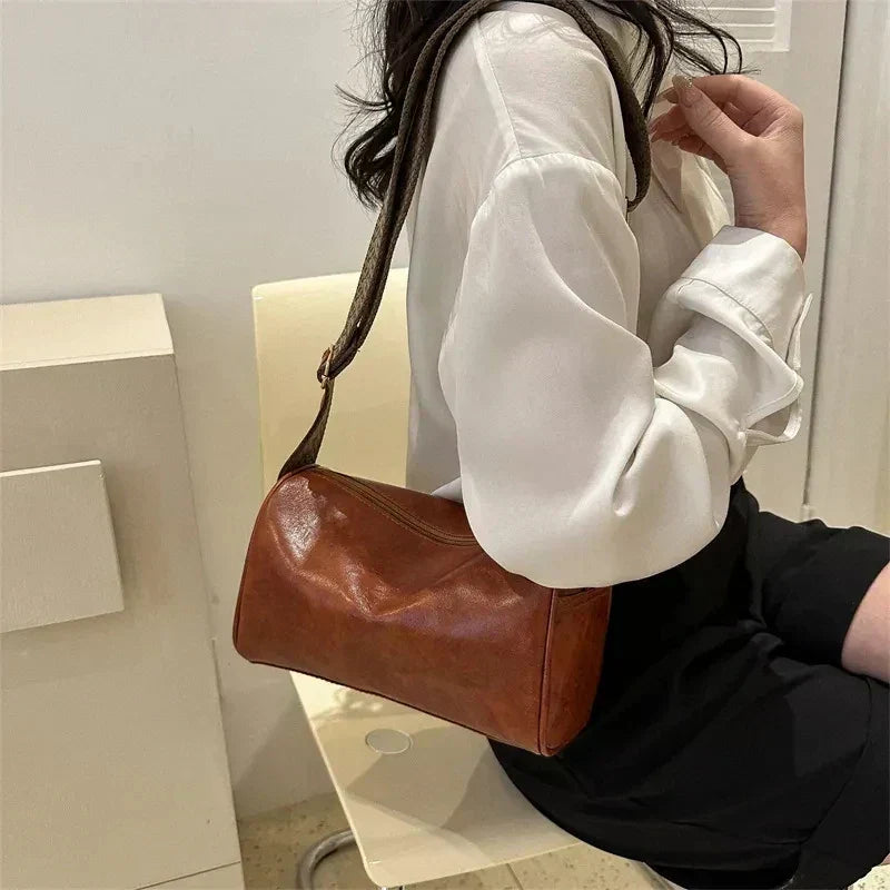 Bergfrid | Sac à bandoulière élégant avec une bandoulière moderne