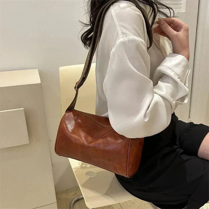 Bergfrid | Sac à bandoulière élégant avec une bandoulière moderne
