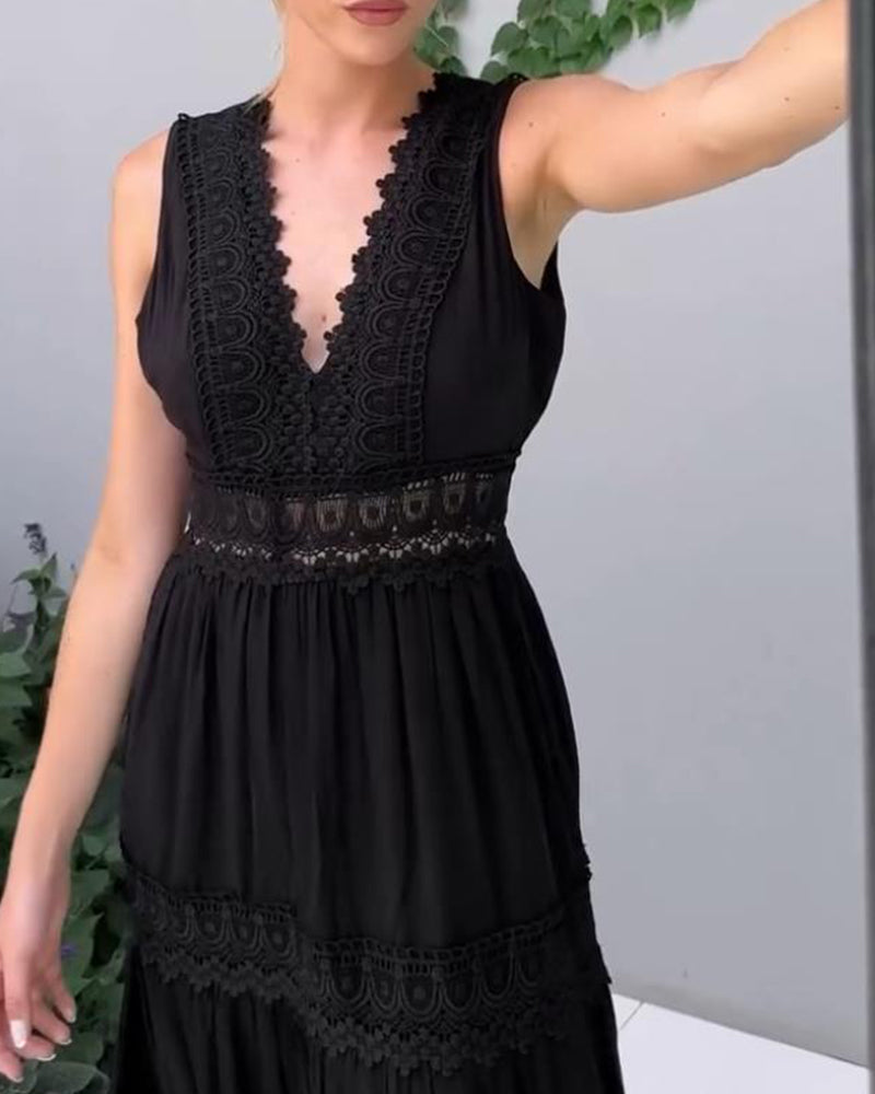 Aurélie™ | Robe en Dentelle Élégante avec Décolleté en V