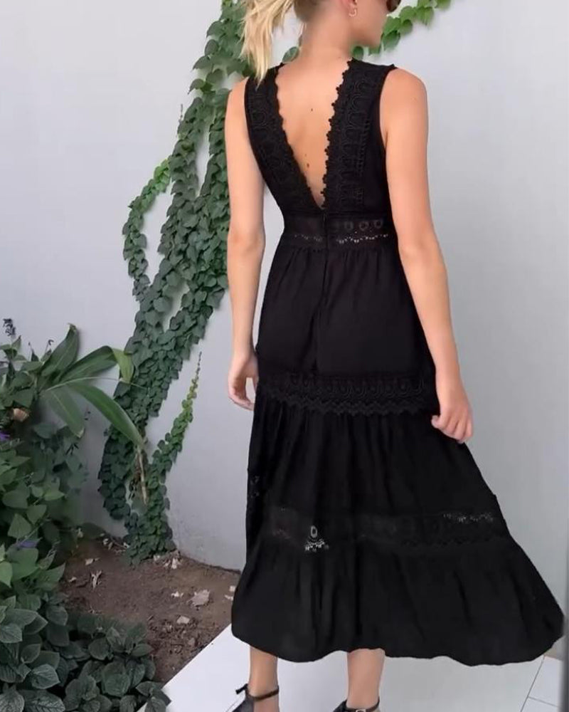 Aurélie™ | Robe en Dentelle Élégante avec Décolleté en V