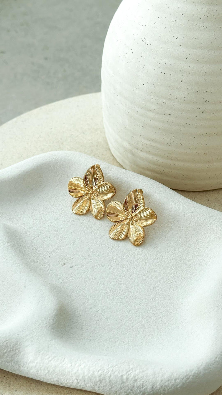 Lexi | Boucles d'Oreilles en Fleurs Plaquées Or