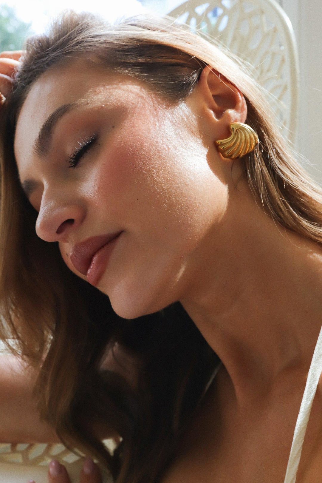 Emery | Boucles d'Oreilles en Coquillage Doré