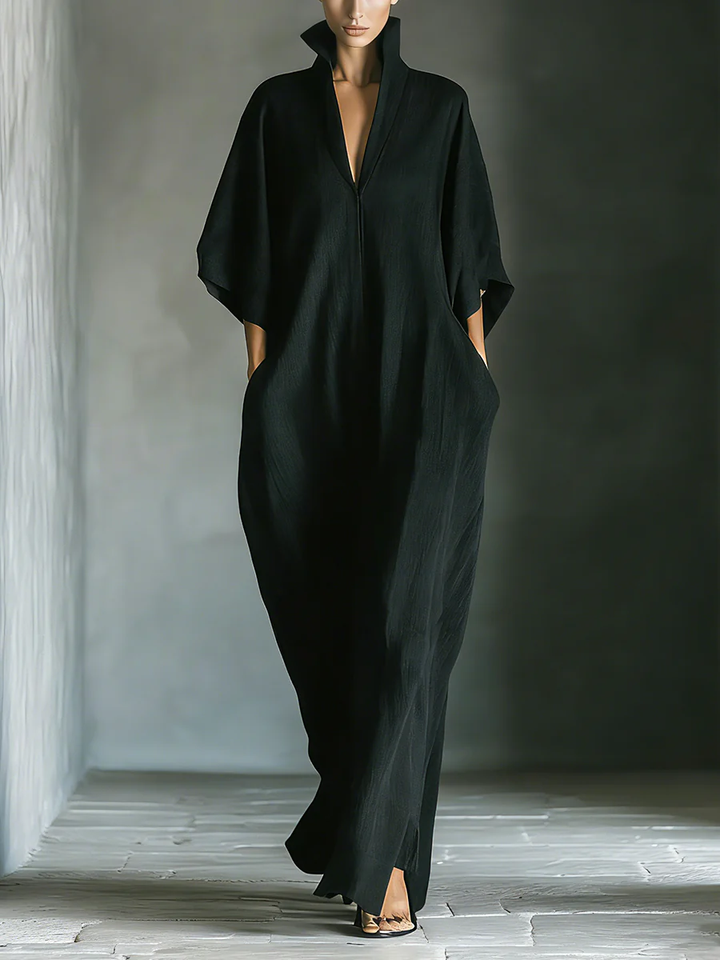 Alessandra • Robe Longue Noire Oversize avec Manches Kimono