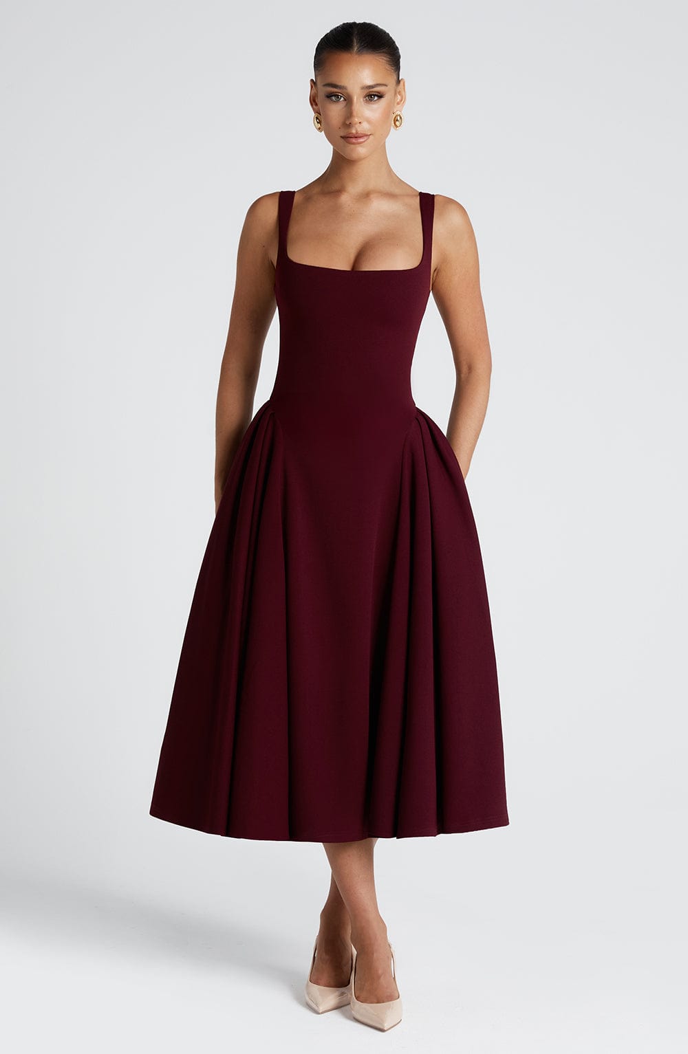 Betty | Robe Midi en Laque Cerise