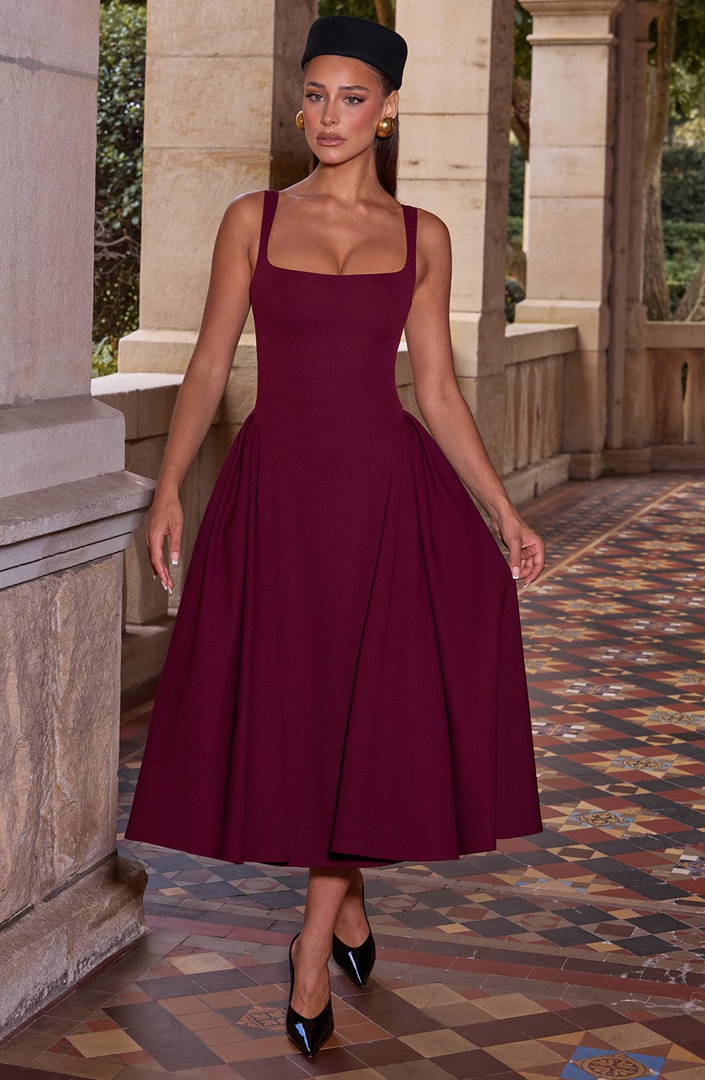 Betty | Robe Midi en Laque Cerise