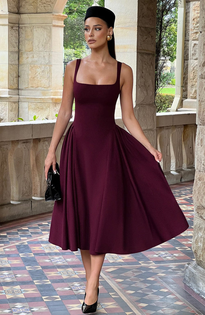 Betty | Robe Midi en Laque Cerise