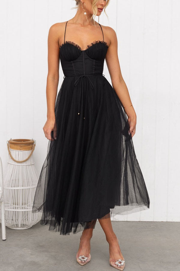 Elodie – Robe maxi avec décolleté en V