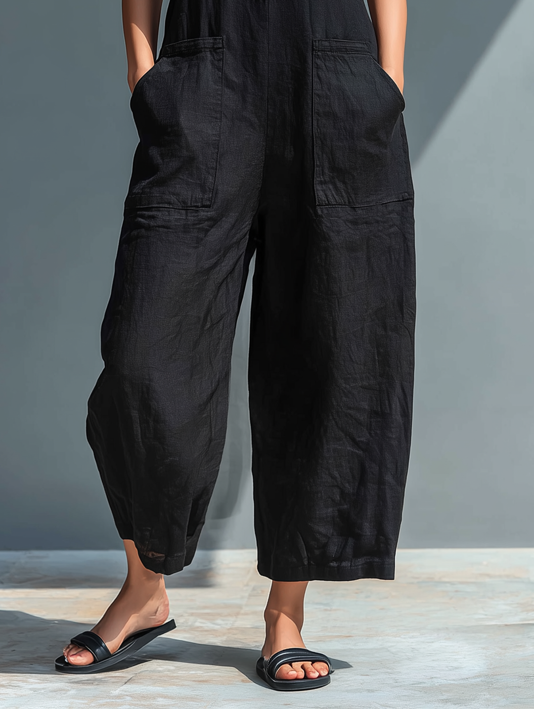 Combinaison sans manches en lin minimaliste pour femmes avec col montant et boutons