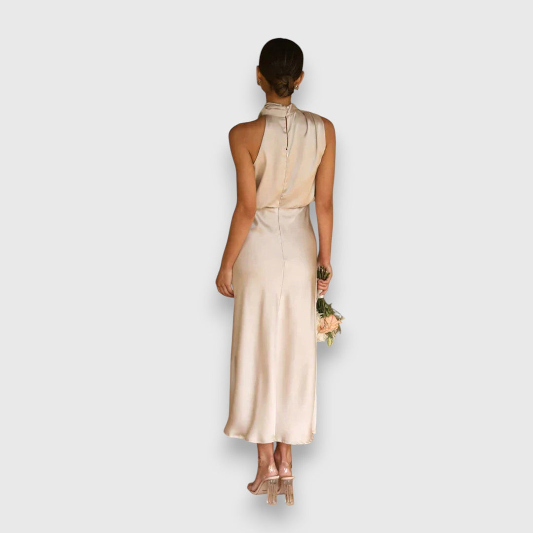 Daisy | Robe Halter en Satin Élégante