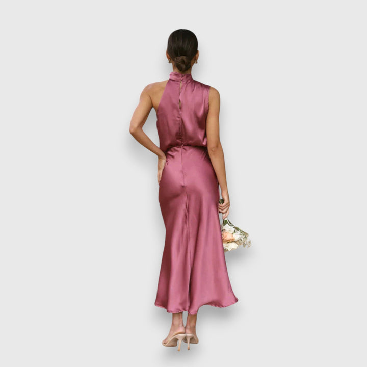 Daisy | Robe Halter en Satin Élégante