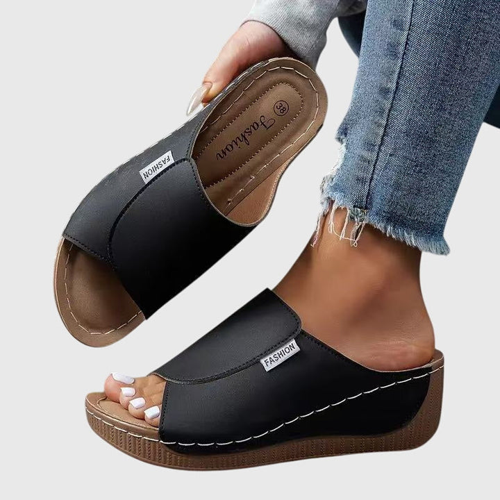 Bríd™ | Sandales de marche confort classique