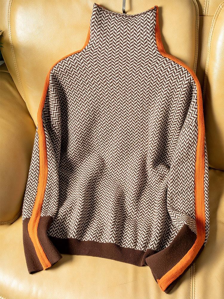 Élise | Pull à col montant avec des rayures contrastées distinctives