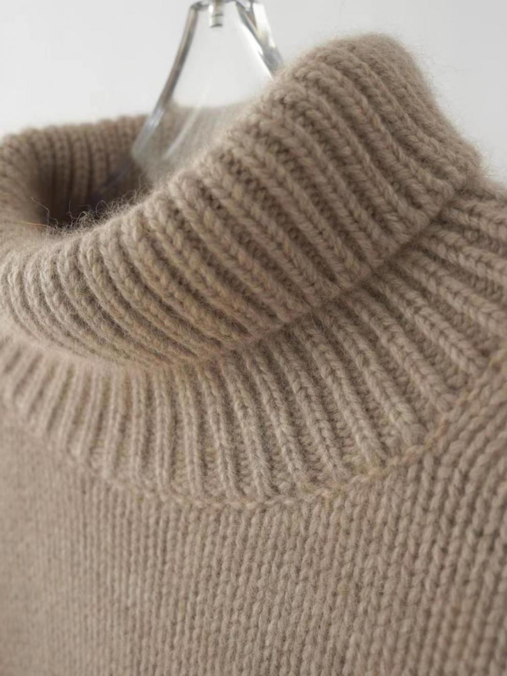 Lara™ | Pull col roulé en cachemire
