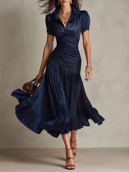 Adriana - Robe Midi en Satin à Rayures Rétro