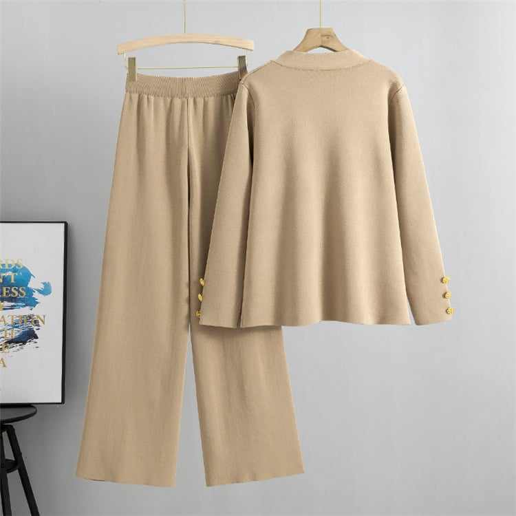 AZARIA – COSTUME PANTALON EN LAINE AVEC BOUTONS EN MÉTAL