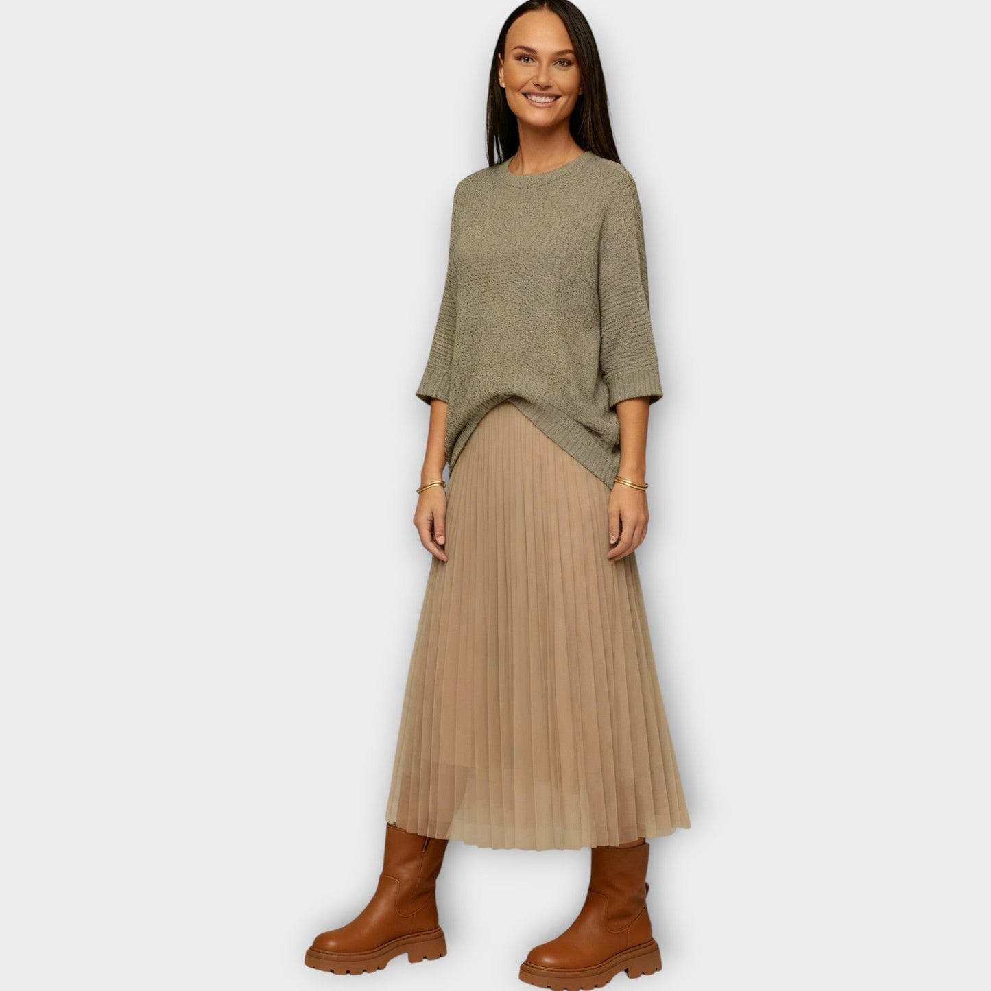 Ensemble Haut en Tricot et Jupe Midi Plissée