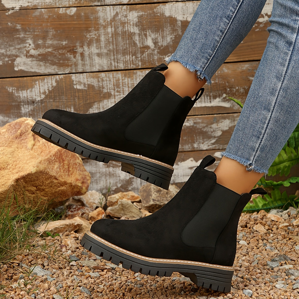 Bottines pour femmes en couleur unie avec semelle épaisse