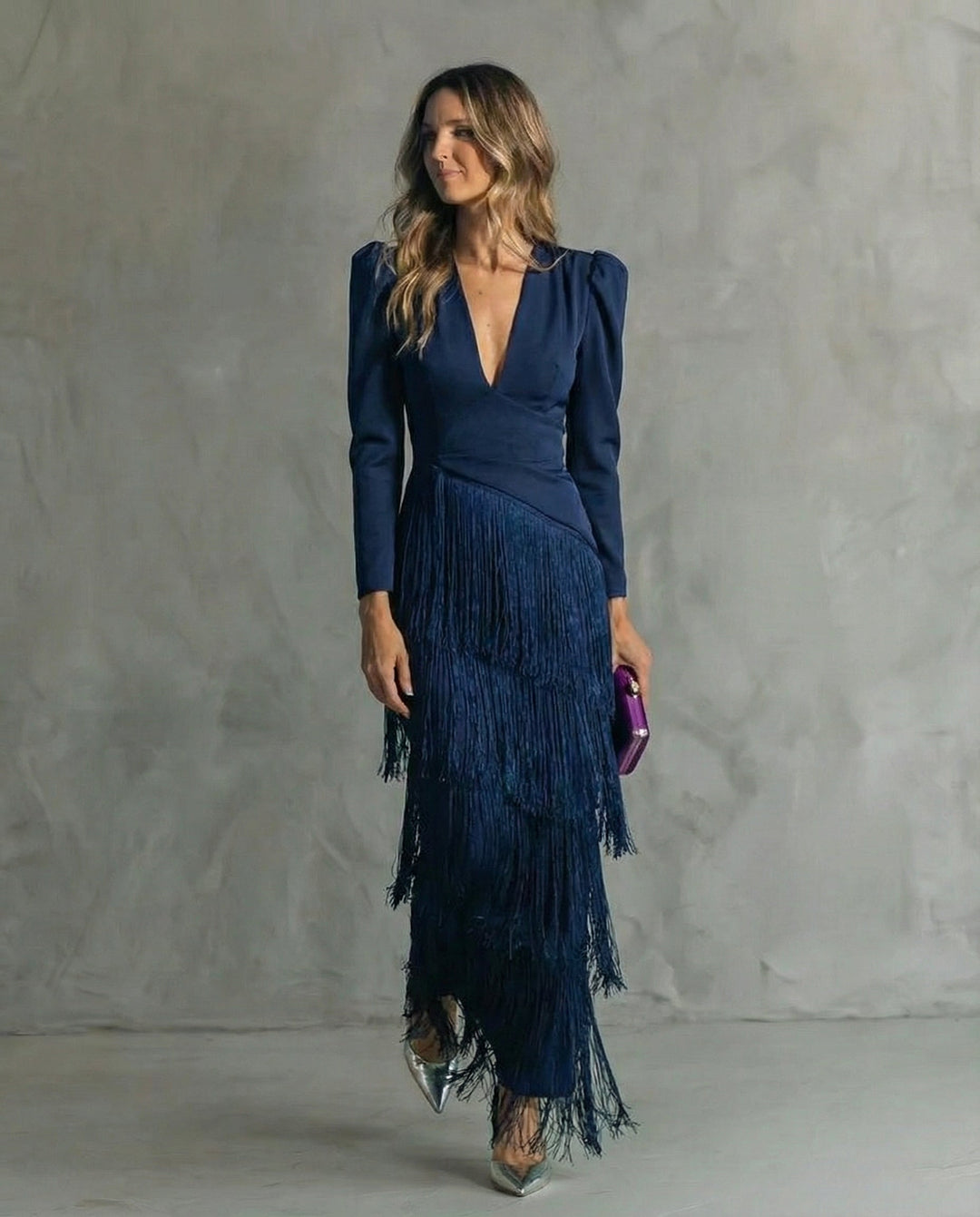 Elara™ | Élégante robe midi avec manches à franges