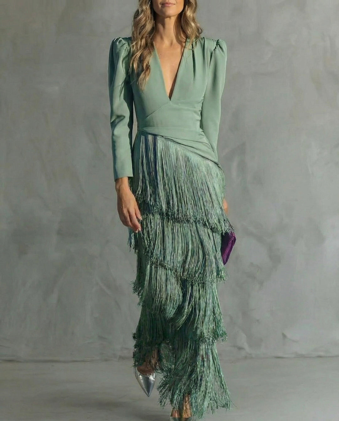 Clara ™ | Robe Midi Élégante avec Manches à Franges