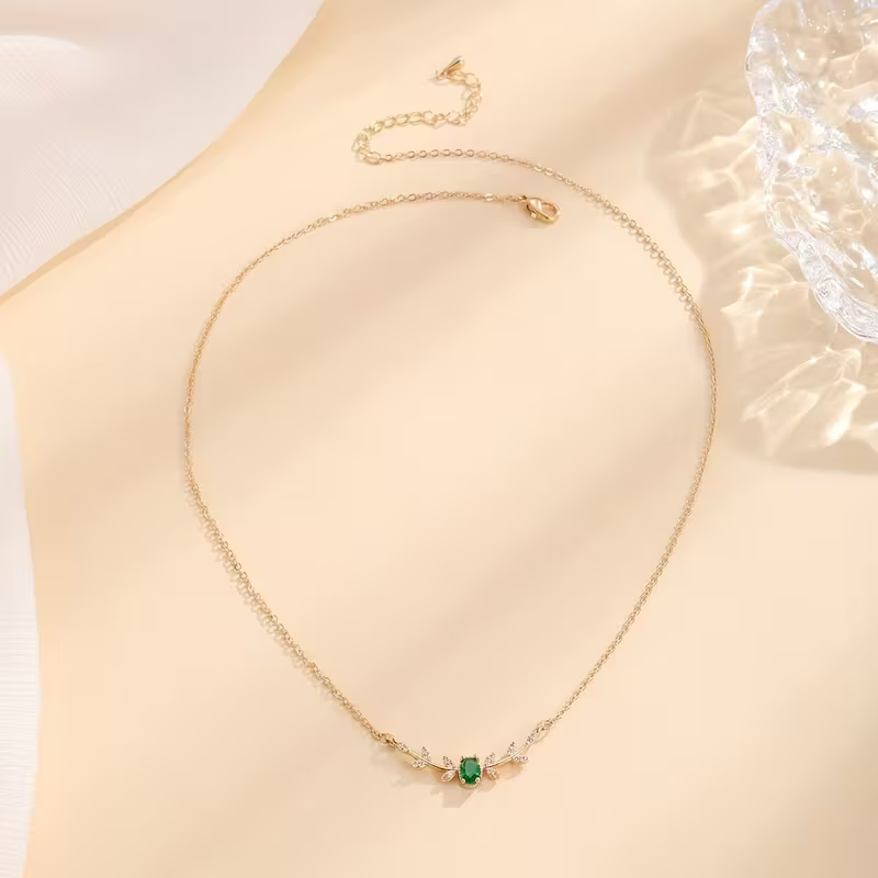 Collier Laurel Bloom