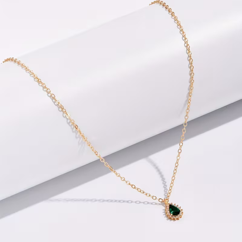 Collier de Rosée Émeraude