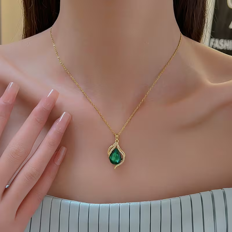 Collier Émeraude