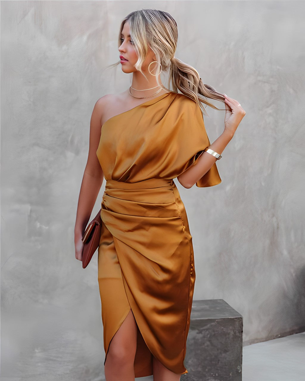 Amélie | Robe de Soirée asymétrique pour femme | Midi
