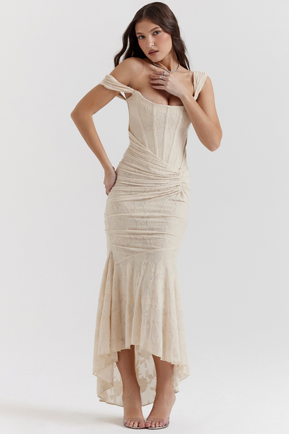 Dove - Robe Maxi en Dentelle Élégante et Ajustée