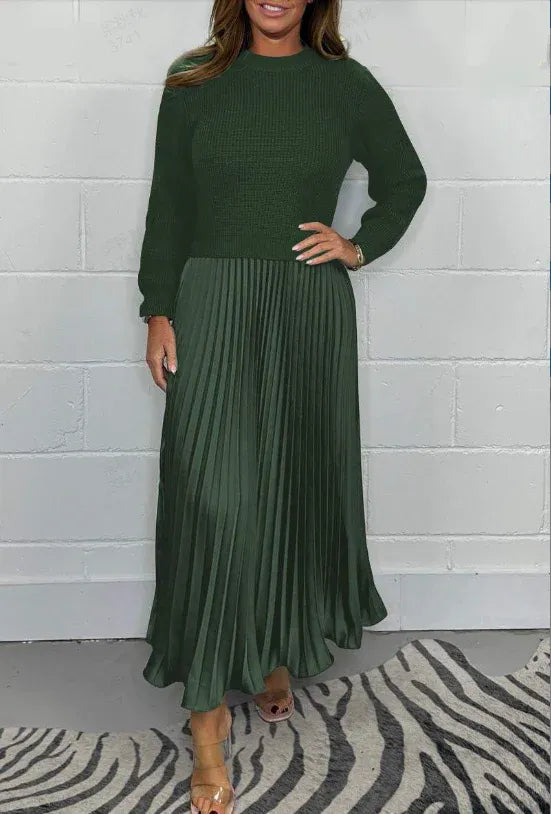 BRIELLE – ROBE EN MAILLE PLISSÉE ÉLÉGANTE