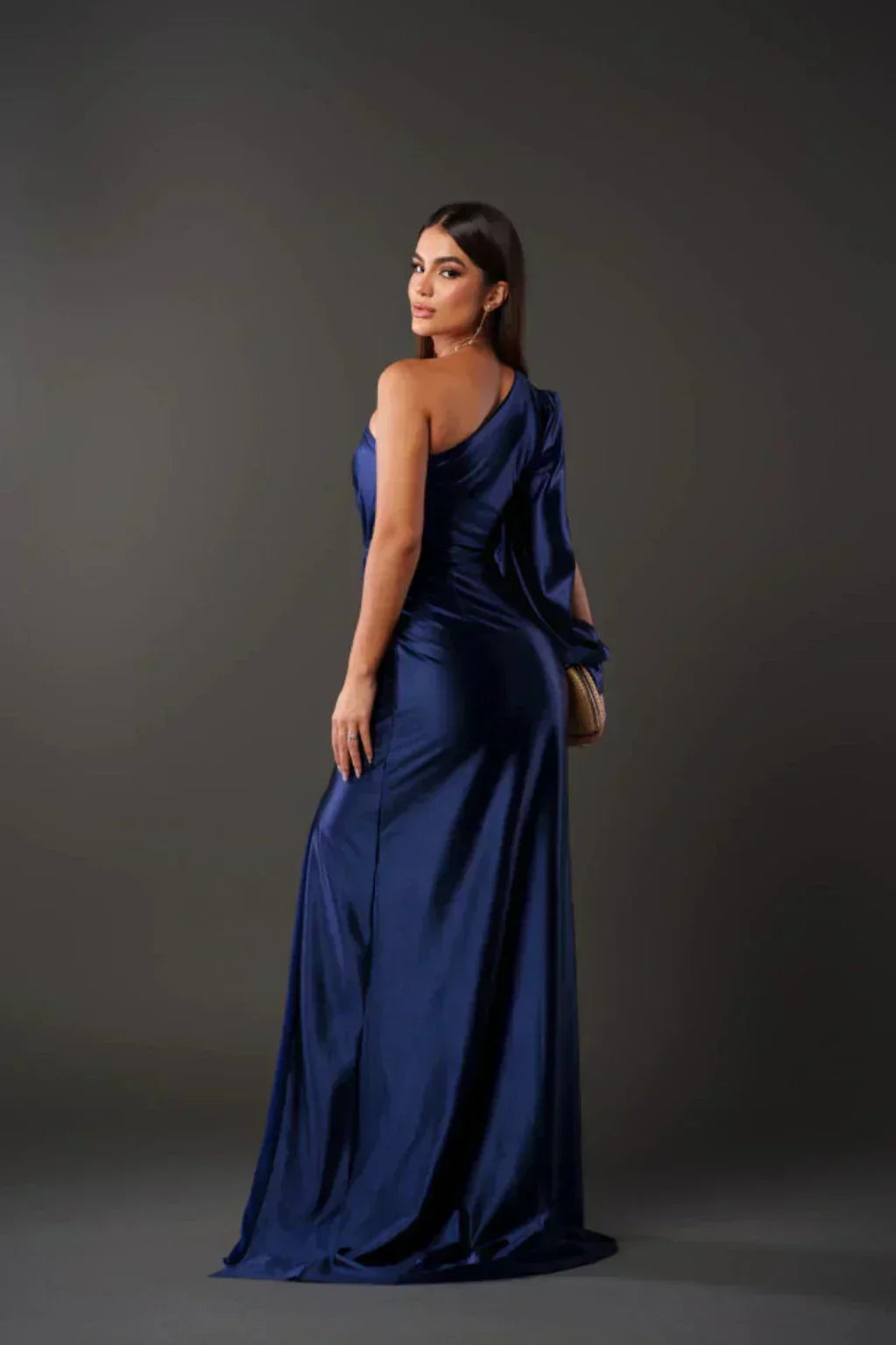 Araceli | Robe en satin à une manche