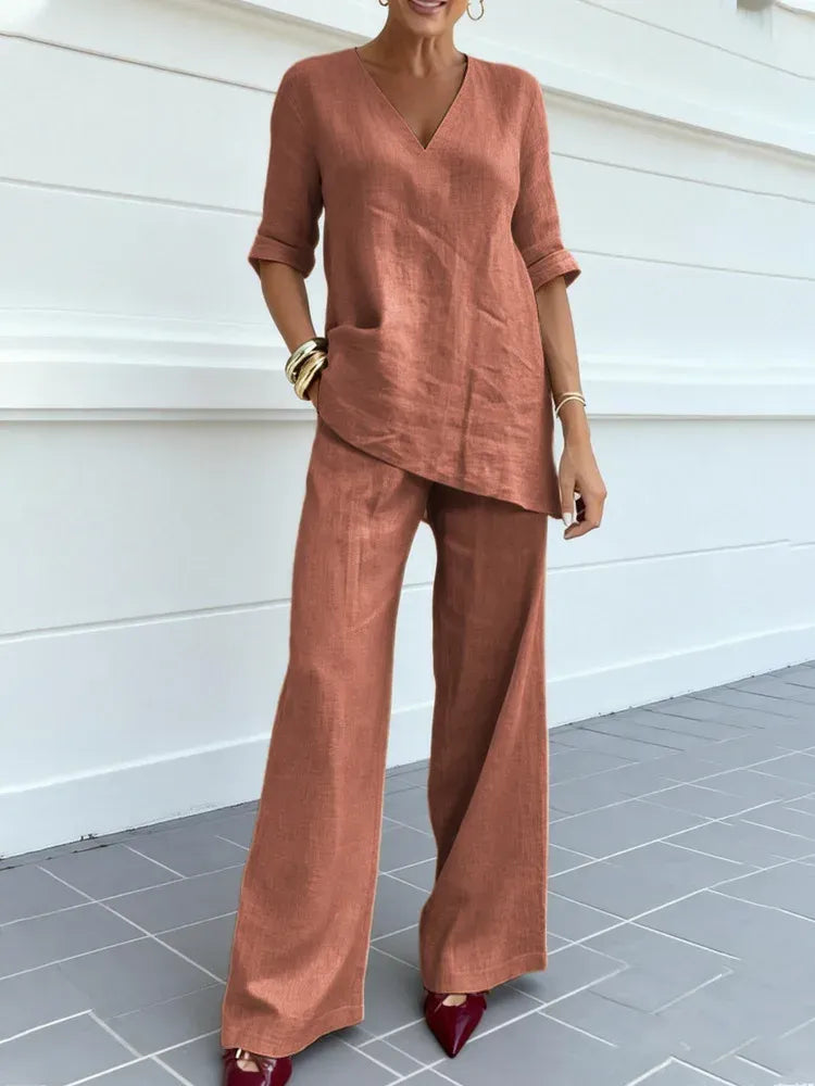 Céline | Ensemble Deux Pièces avec Top à Manches Trois Quarts et Pantalons Droits