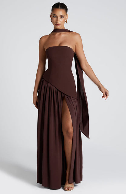 Robe Maxi Sans Bretelles pour Femme avec Fente Haute et Taille Asymétrique