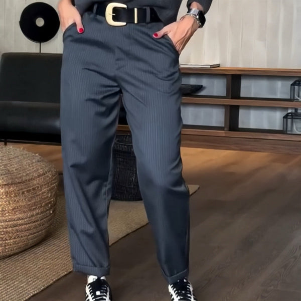 CLARA – PANTALONS CLASSIQUES ÉVASÉS