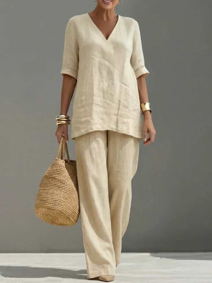 Céline | Ensemble Deux Pièces avec Top à Manches Trois Quarts et Pantalons Droits